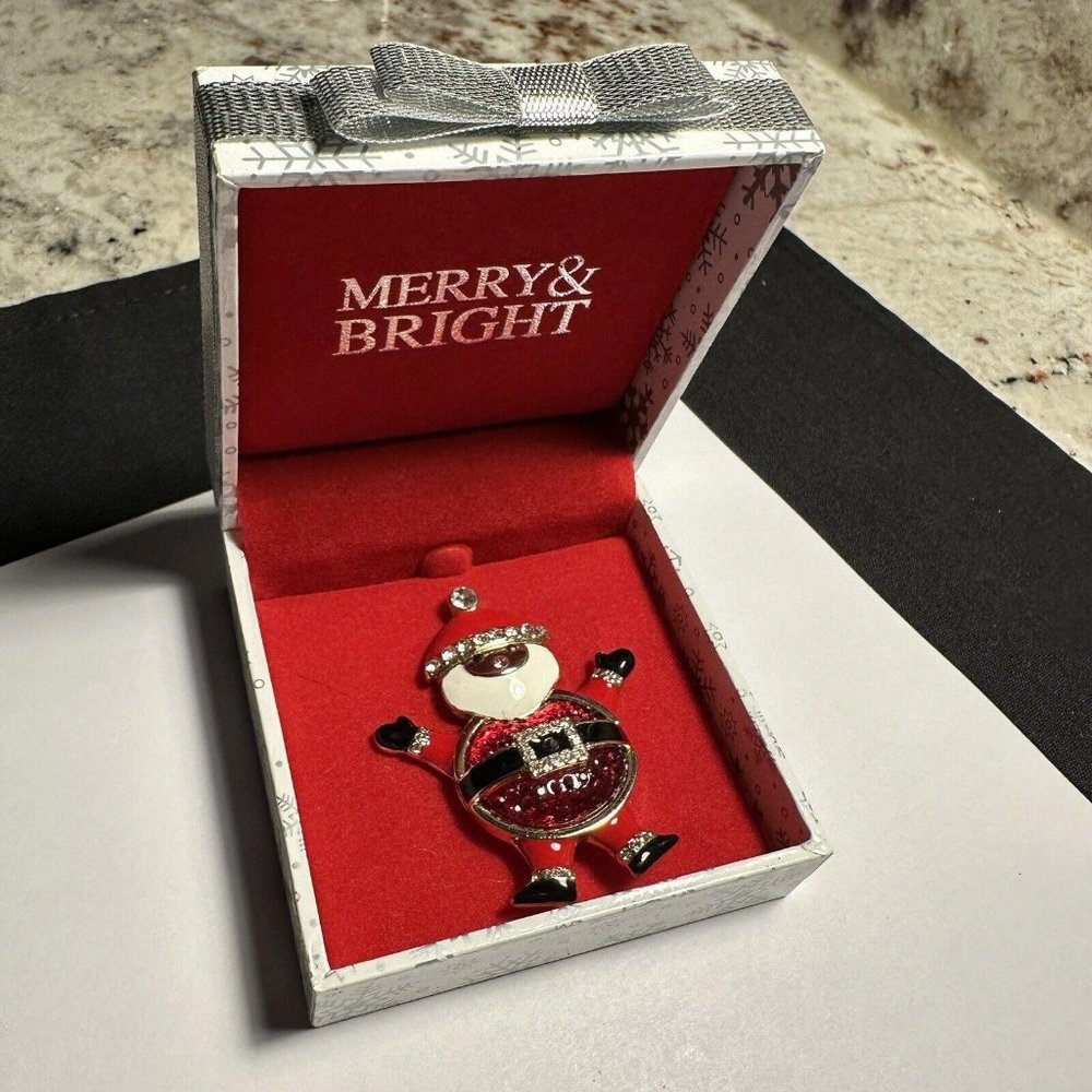 Santa Claus Christmas Holiday Red Gold Tone / Rhinestone Brooch Pin NWT With Box